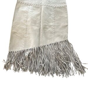 Wet Seal suede/leather skirt with fringe size 7 cream light tan festival